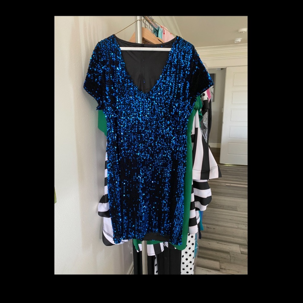 Size XL Sparkly Sequin Royal Blue Stretchy Dress